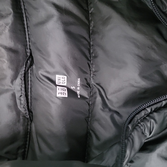 Uniqlo Vest Like New Small - Picture 2 of 8